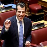 Βουλή: Αντιπαράθεση για τα επεισόδια στο Σύνταγμα