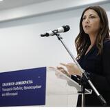 Σοφία Ζαχαράκη: Νωρίτερα από ποτέ οι αποσπάσεις 156 εκπαιδευτικών στα ελληνικά σχολεία του εξωτερικού