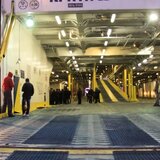 Απομάκρυνση Λιμενάρχη Χανίων και ΕΔΕ μετά την καταγγελία για άγριο ξυλοδαρμό σε γκαράζ πλοίου - Βίντεο