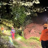 Ινδονησία: Δύο νεκροί και 21 αγνοούμενοι από κατολίσθηση που προκάλεσαν ισχυρές βροχοπτώσεις