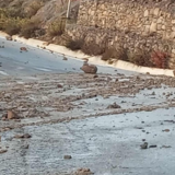 Ηράκλειο: Κατολίσθηση και πέτρες στο δρόμο - Απαιτείται προσοχή