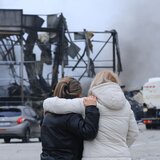 Τραγωδία στη βιομηχανία Βιολάντα: Βρέθηκε και η 5η σορός εργαζομένης (video)