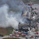 «Ωρολογιακή βόμβα» κάτω από το εργοστάσιο της Βιολάντα: Το «αδήλωτο» υπόγειο, οι ανύπαρκτοι ανιχνευτές και τα νέα στοιχεία για την έκρηξη που έσπειρε τον θάνατο