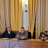 Μεταναστευτικό: "Έκρηξη" αφίξεων στην Κρήτη σε συνθήκες καλοκαιρίας - Τί είπε για τη χωροθέτηση των δομών ο Γιώργος Σφακιανάκης