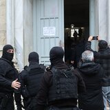 Κύκλωμα με αλλοδαπούς: Προσωρινά κρατούμενοι οι μεσάζοντες