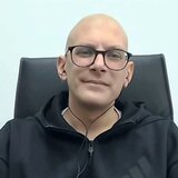 Μήνυμα ζωής από τον δήμαρχο του Άη Στράτη: «Χειρουργήθηκα Τετάρτη, Κυριακή επέστρεψα στο νησί και τη Δευτέρα ήμουν στο γραφείο»