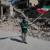 Το Ιράν «υπόσχεται» σκληρά αντίποινα αν πληγούν τα οικονομικά κέντρα του - Απειλές και προς τις χώρες του Κόλπου