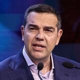 Παρών στις πολιτικές εξελίξεις δήλωσε ο Αλέξης Τσίπρας