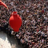 Ατύχημα με τους Μπότηδες στην Κέρκυρα: Κανάτα έπεσε και έσπασε στο κεφάλι γυναίκας