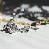 Νέα τηλεφωνική απάτη στην Κρήτη: Έπεισαν παιδάκι να τους δώσει μετρητά και κοσμήματα αξίας 15.000 ευρώ