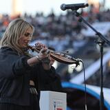 Τελικός ΟΦΗ - ΠΑΟΚ: Εντυπωσιακό τελετουργικό με τη Γεωργία Νταγάκη στη λύρα!