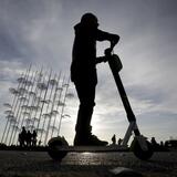 Πατίνια: Από μέσο μεταφοράς σε παιχνίδι… με τη “φωτιά” – Πάνω από 400 παιδιά στο νοσοκομείο μέσα σε ένα χρόνο