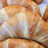 Ηράκλειο: Προσπάθησαν να περάσουν γεμιστό κρουασάν με ... κοκαΐνη στο Αστυνομικό Μέγαρο