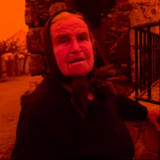 «Ηρθε η Δευτέρα Παρουσία»: Viral o πανικός της γιαγιάς λόγω της αφρικανικής σκόνης