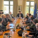 Μεταναστευτικό και αναπτυξιακά ζητήματα στη σύσκεψη στον ΟΛΗ, υπό τον Β. Κικίλια - Βίντεο