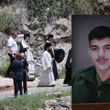 Κηδεία Νικήστρατου: Μια μεγάλη συγγνώμη και μια υπόσχεση για τον αδικοχαμένο νεαρό