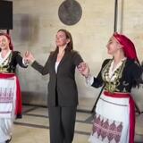 Ο χορός της Υπουργού στο Ηράκλειο!