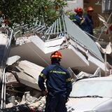 Κατάρρευση πολυκατοικίας στα Πετράλωνα: Σώοι όλοι οι ένοικοι - 5 προσαγωγές