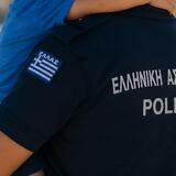 Ενδοοικογενειακή βία, ένα τρίχρονο παιδί και ένας αστυνομικός που έγινε στήριγμα του
