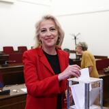 Πρόεδρος του ΣΥΡΙΖΑ η Ρένα Δούρου με 7 από τις 8 ψήφους
