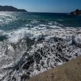 Καιρός: Σε χαμηλότερα επίπεδα η θερμοκρασία - Θυελλώδεις άνεμοι στην Κρήτη, πότε υποχωρεί το μελτέμι (Βίντεο)