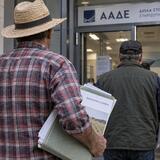Εκτός ενισχύσεων κινδυνεύουν να μείνουν 345.000 παραγωγοί – Τι λέει η ΑΑΔΕ