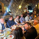 Δείπνο στο Ψυχρό… σε θερμό κλίμα για το ΠΑΣΟΚ!