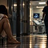 Κλινική Χανίων: "Έχω εμβρυάκι. Μπορείς να μου βρεις παρένθετη να της το χώσουμε;"