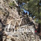 Πέντε ημέρες μετά την κακοκαιρία, επιχείρηση απεγκλωβισμού των εργαζομένων στη Σαμαριά