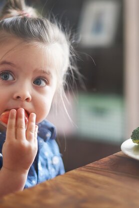 Αυτό το τρόφιμο βοηθά τα παιδιά να ψηλώσουν