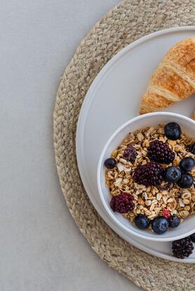 Πρωινό πριν τις Πανελλήνιες: Η «συνταγή» για καθαρό μυαλό, μνήμη και ψυχραιμία