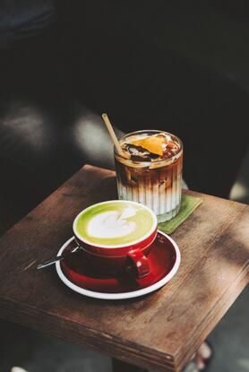 Καφές και matcha: Ποιο είναι πιο υγιεινό 